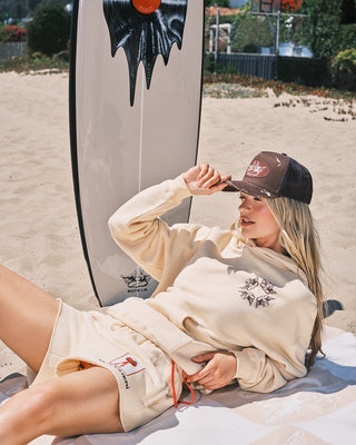 Mon Cheri Basic Shorts